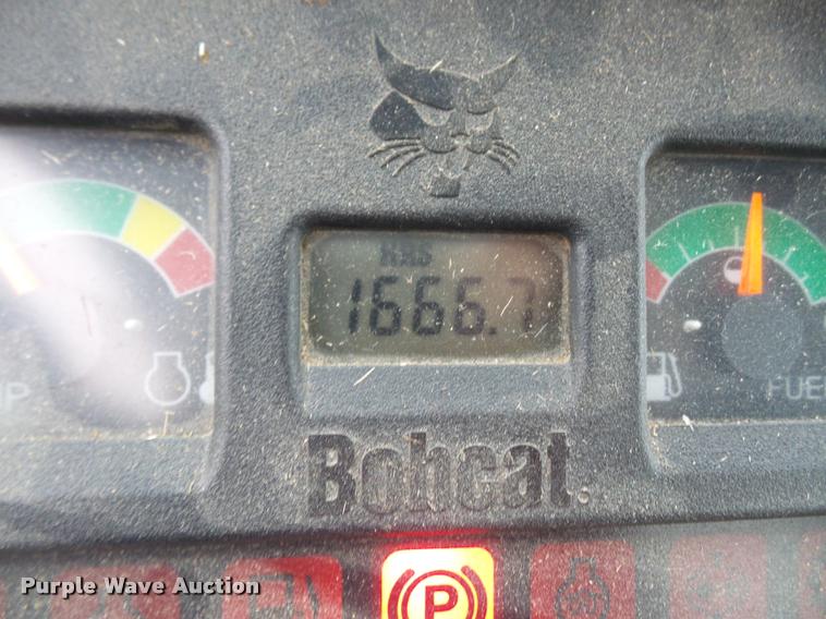 image for item DA3764 2005 Bobcat Toolcat 5600 utility work machine