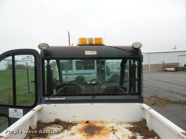 image for item DA3764 2005 Bobcat Toolcat 5600 utility work machine