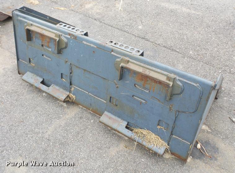 image for item DA3764 2005 Bobcat Toolcat 5600 utility work machine