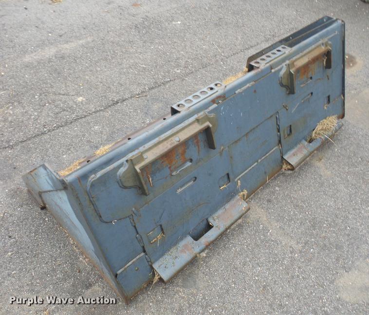 image for item DA3764 2005 Bobcat Toolcat 5600 utility work machine