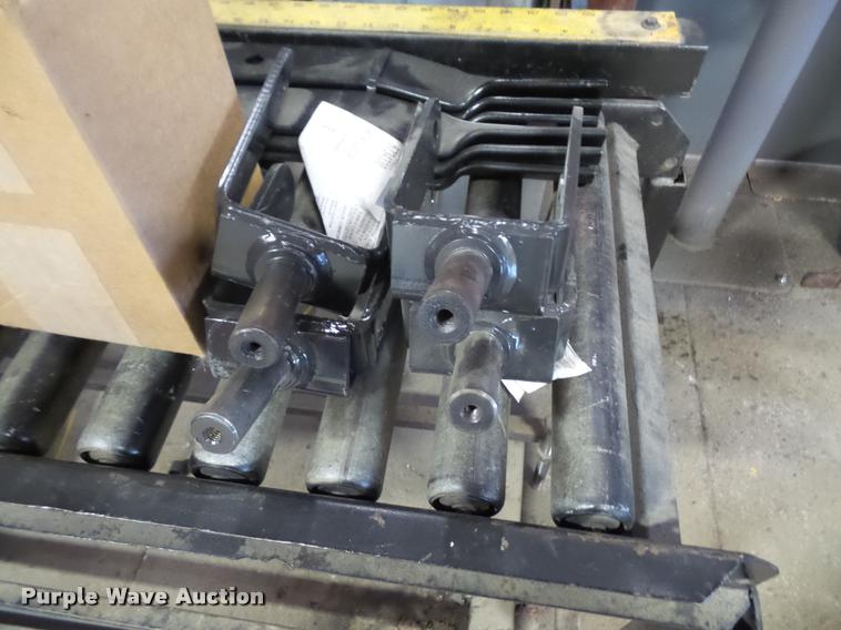 image for item DA3764 2005 Bobcat Toolcat 5600 utility work machine