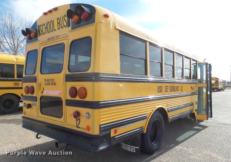 image for item DA5242 1997 Ford B800 school bus