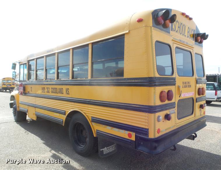 image for item DA5242 1997 Ford B800 school bus