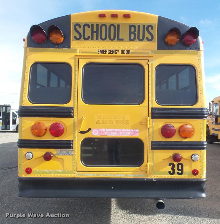 image for item DA5243 1998 Ford B800 school bus