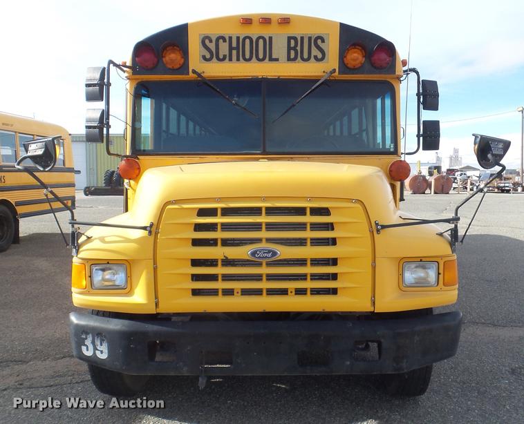image for item DA5243 1998 Ford B800 school bus