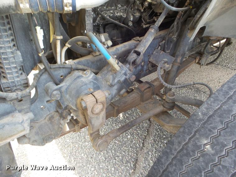 image for item DA5243 1998 Ford B800 school bus