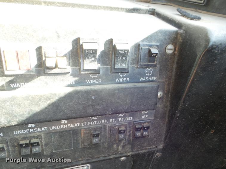 image for item DA5244 1994 International 3800 school bus