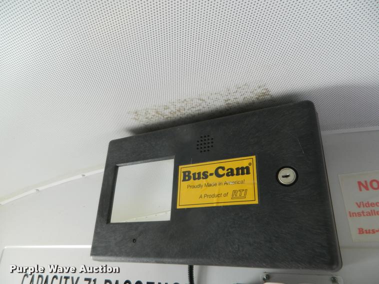 image for item DA9661 2003 International 3800 school bus