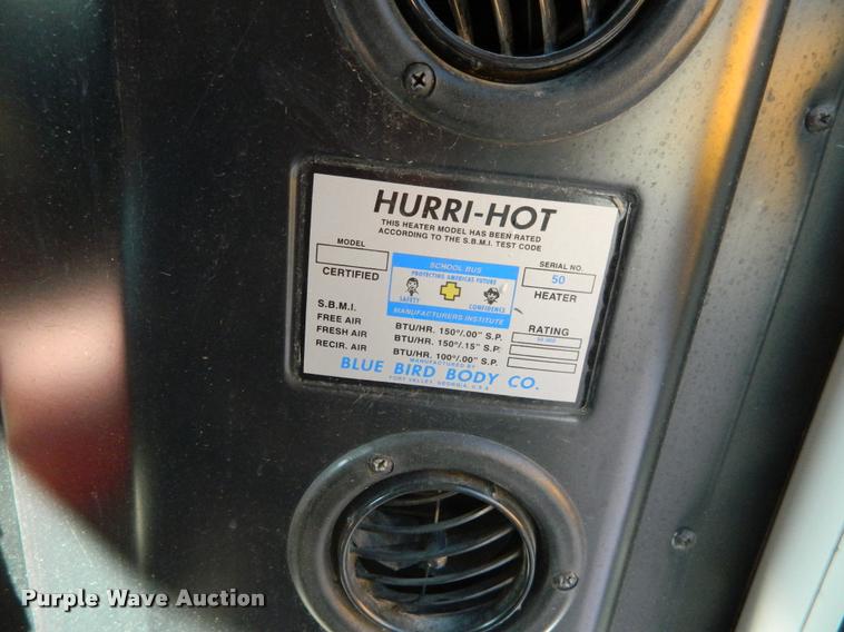 image for item DA9661 2003 International 3800 school bus