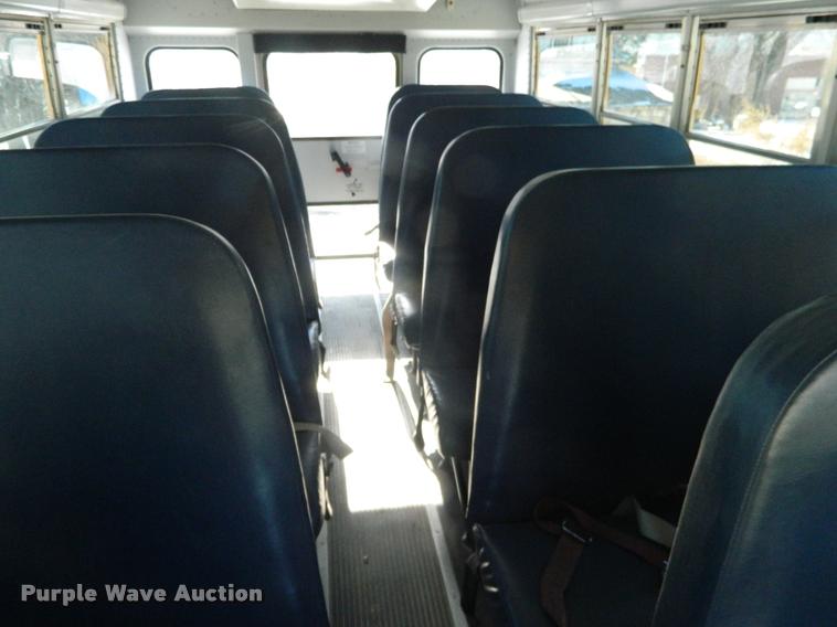 image for item DA9662 2008 Ford E450 Thomas school bus