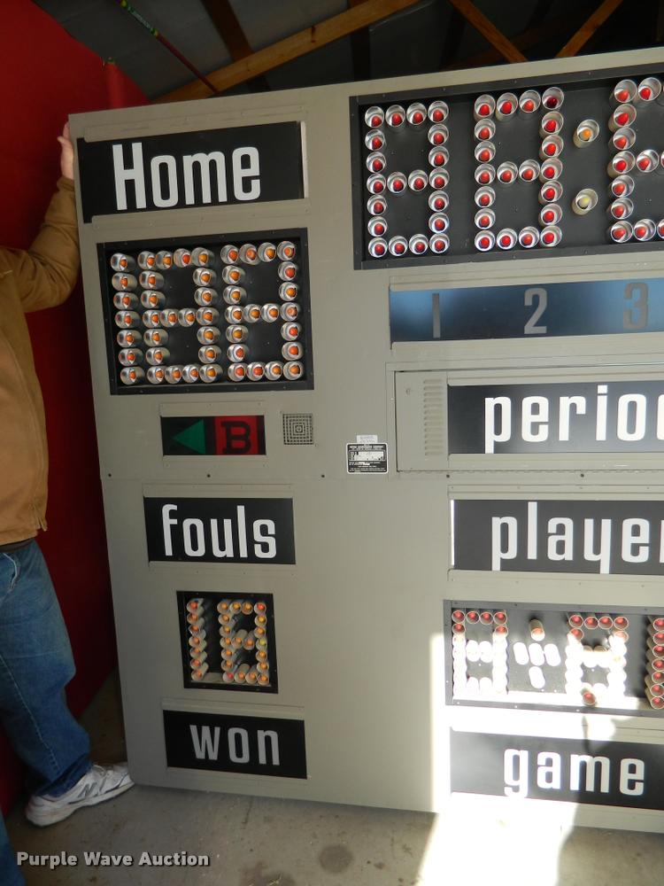 image for item DA9663 Nevco scoreboard