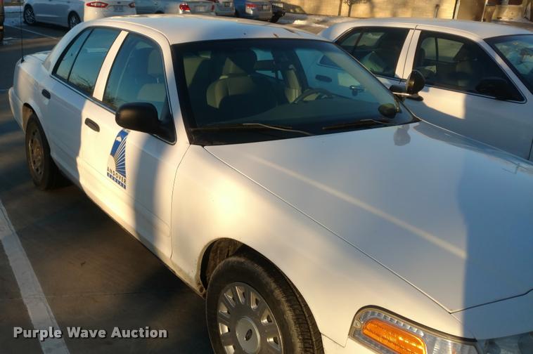 image for item DB0831 2005 Ford Crown Victoria Police Interceptor