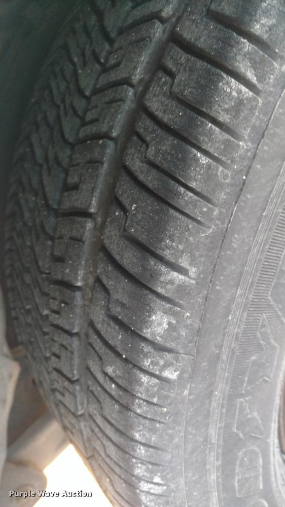 image for item DB0831 2005 Ford Crown Victoria Police Interceptor