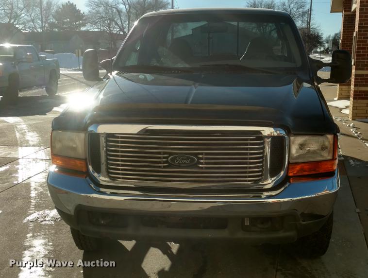 image for item DB0839 1999 Ford F250 Super Duty SuperCab pickup truck