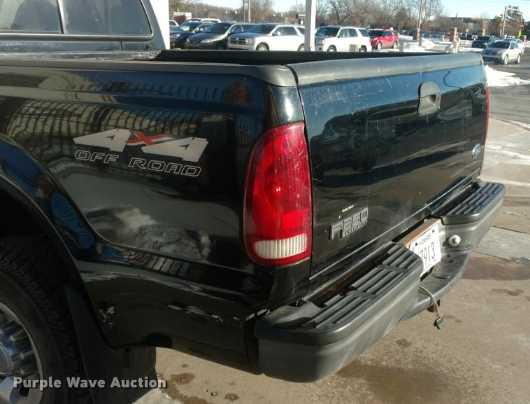 image for item DB0839 1999 Ford F250 Super Duty SuperCab pickup truck