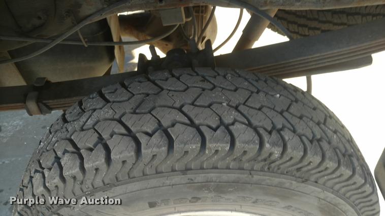 image for item DB0839 1999 Ford F250 Super Duty SuperCab pickup truck