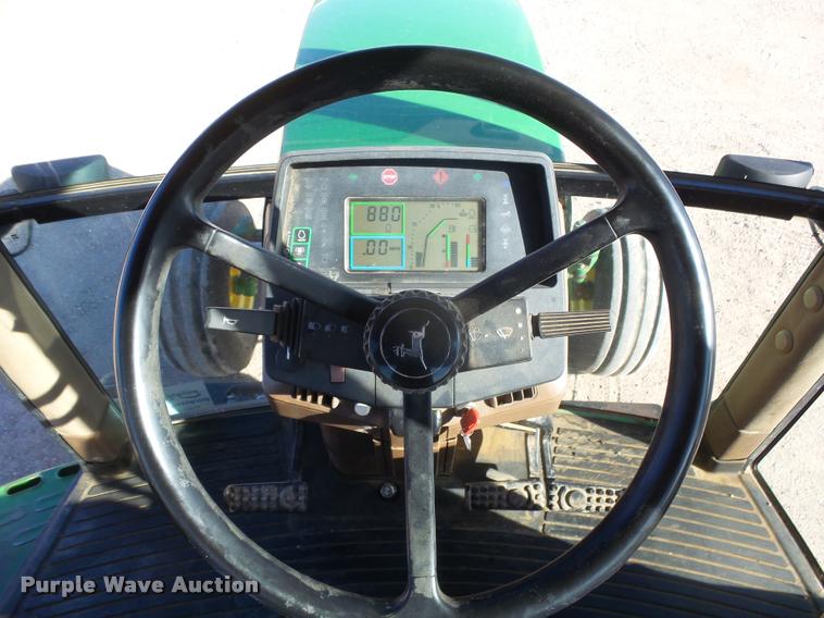 image for item DB1799 1995 John Deere 7700 tractor