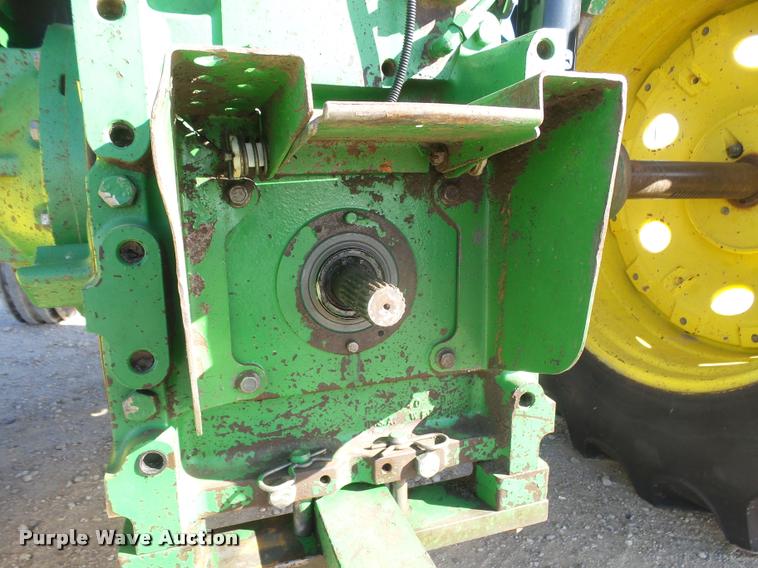 image for item DB1799 1995 John Deere 7700 tractor