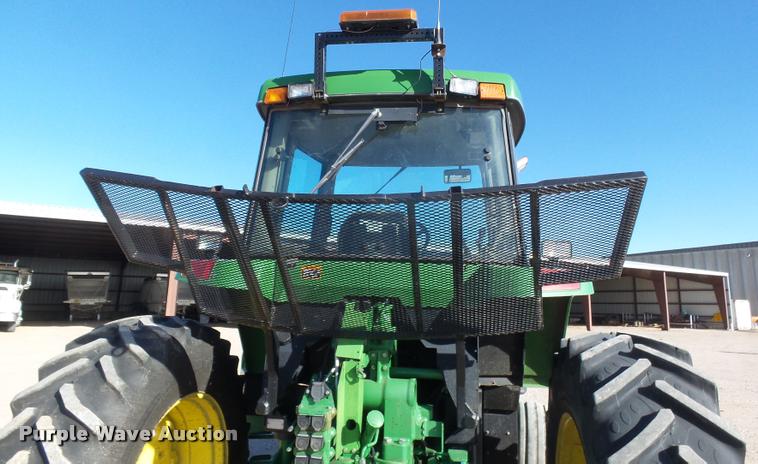 image for item DB1799 1995 John Deere 7700 tractor