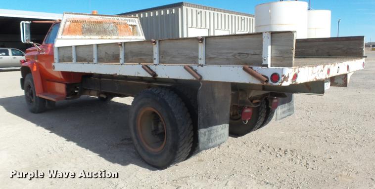 image for item DB1807 1975 Chevrolet C65 grain truck