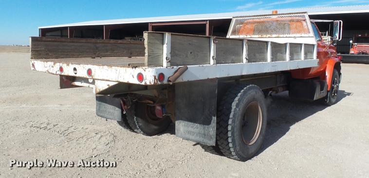 image for item DB1807 1975 Chevrolet C65 grain truck