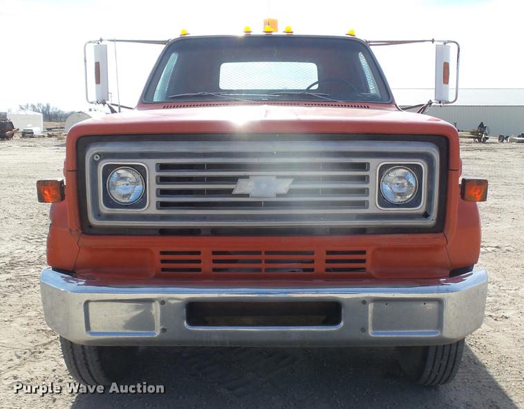 image for item DB1807 1975 Chevrolet C65 grain truck