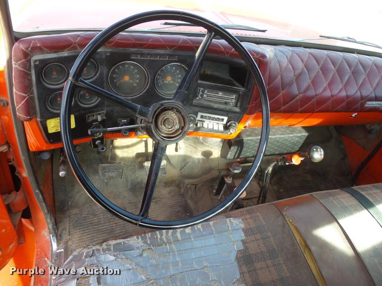 image for item DB1807 1975 Chevrolet C65 grain truck