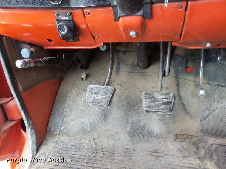 image for item DB1807 1975 Chevrolet C65 grain truck