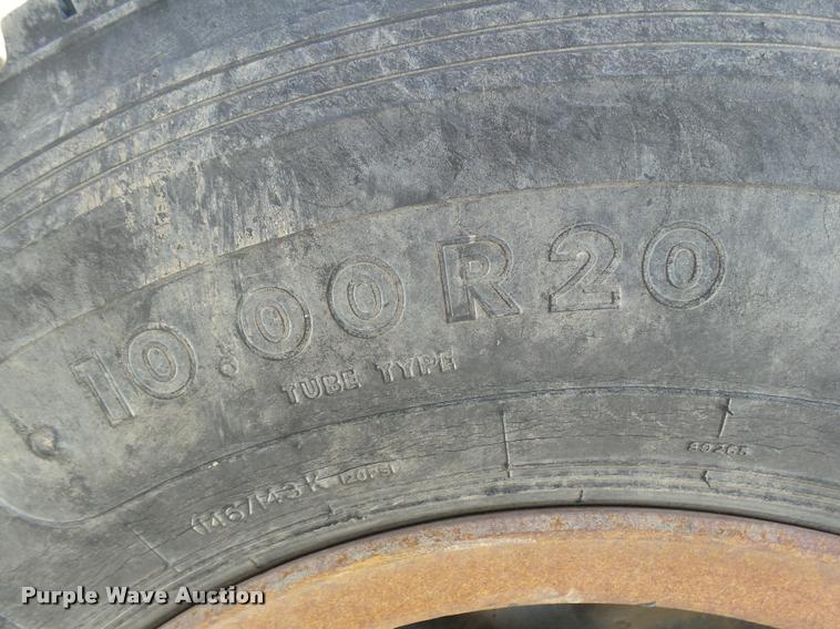 image for item DB1807 1975 Chevrolet C65 grain truck