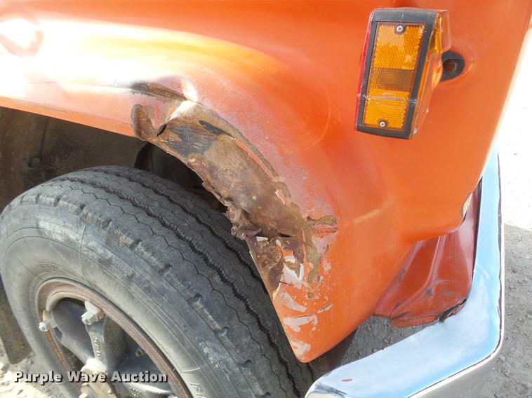 image for item DB1807 1975 Chevrolet C65 grain truck