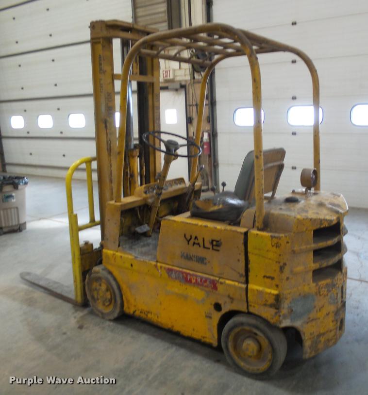 image for item DB1812 1969 Yale G51C forklift