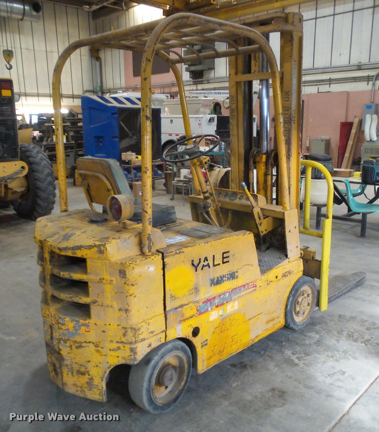 image for item DB1812 1969 Yale G51C forklift