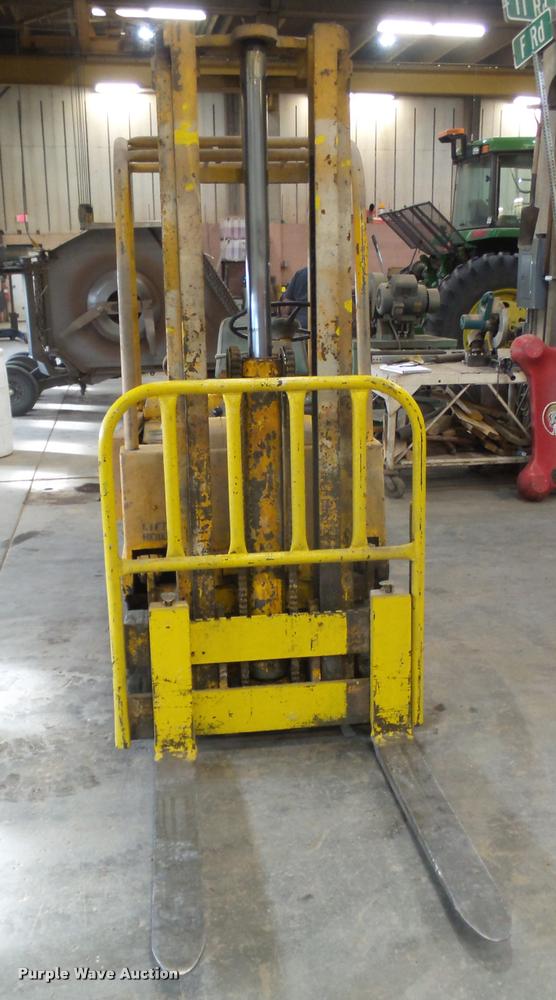 image for item DB1812 1969 Yale G51C forklift