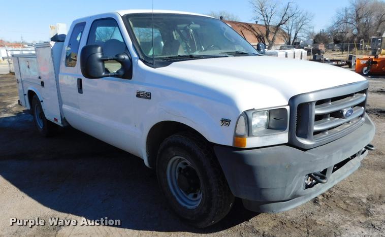 image for item DB1816 2003 Ford F250 XL SuperCab utility truck