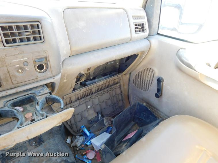 image for item DB1816 2003 Ford F250 XL SuperCab utility truck