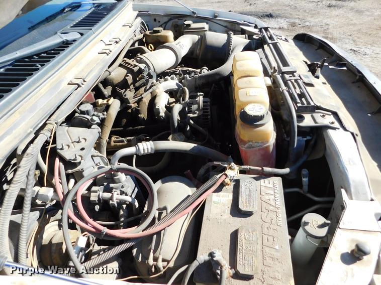 image for item DB1816 2003 Ford F250 XL SuperCab utility truck