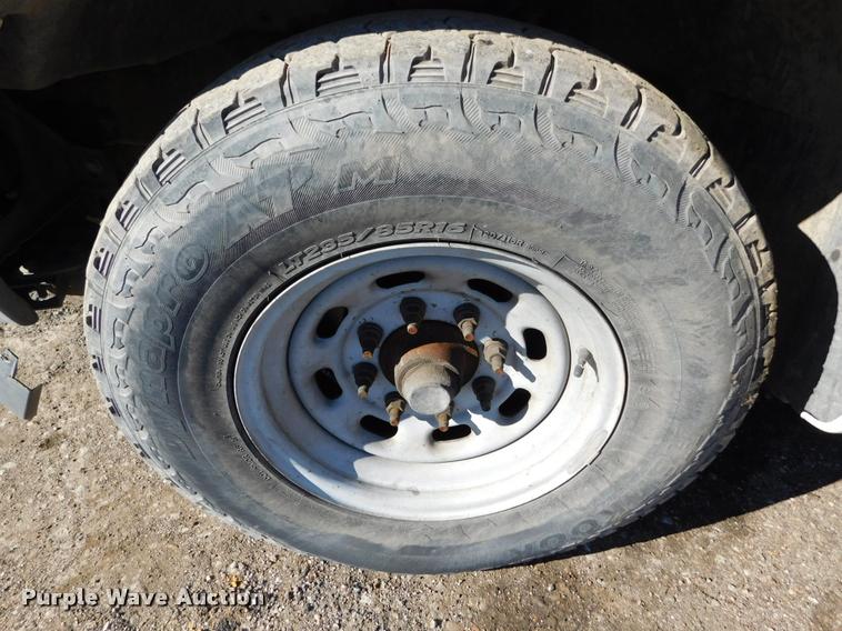 image for item DB1816 2003 Ford F250 XL SuperCab utility truck