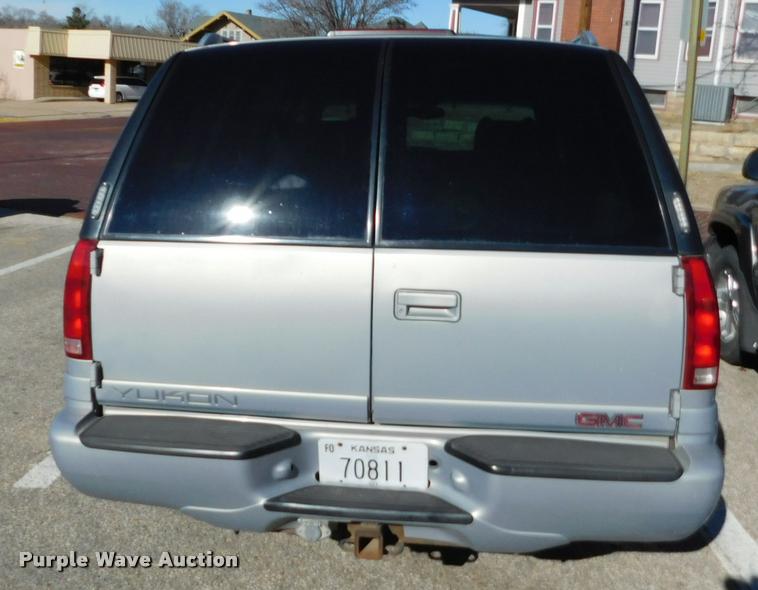 image for item DB1817 1999 GMC Yukon Denali SUV