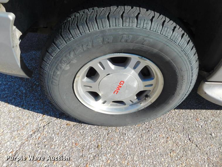 image for item DB1817 1999 GMC Yukon Denali SUV