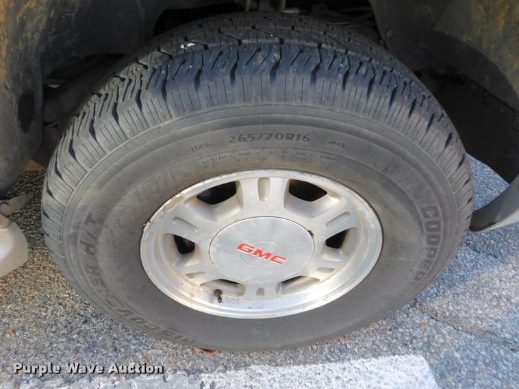 image for item DB1817 1999 GMC Yukon Denali SUV