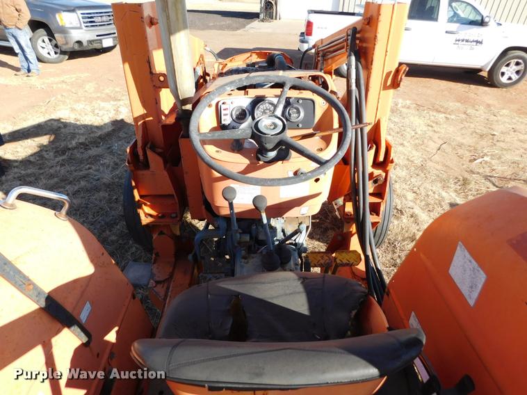 image for item DB1819 Kubota M4500 tractor