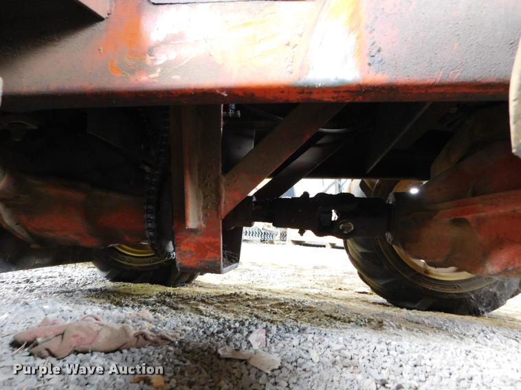 image for item DB1829 Ditch Witch J20D trencher