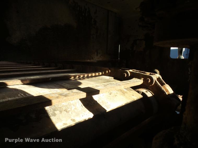 image for item DB2842 Buyers Salt Dogg stainless steel spreader