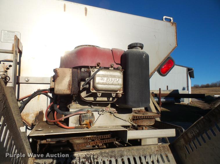 image for item DB2842 Buyers Salt Dogg stainless steel spreader