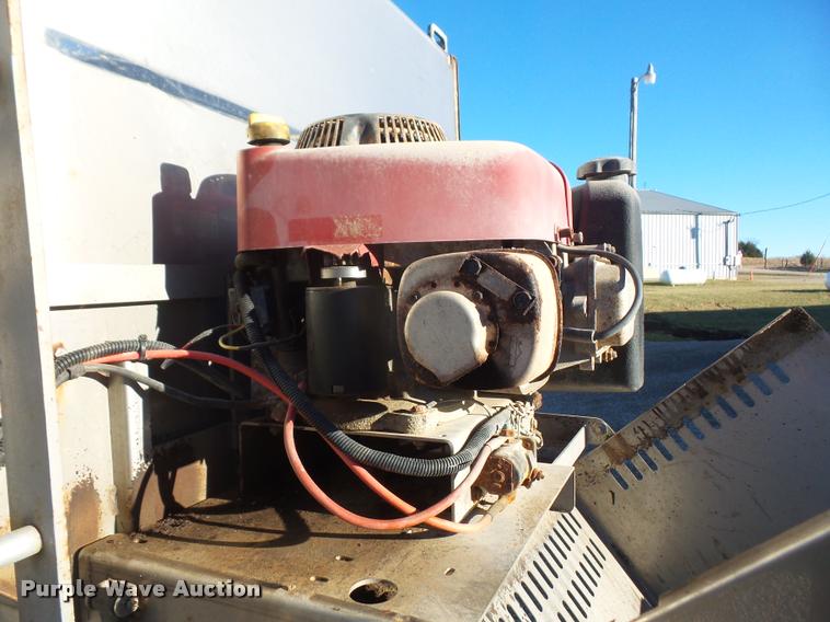 image for item DB2842 Buyers Salt Dogg stainless steel spreader