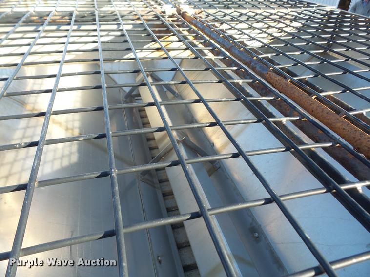 image for item DB2843 Buyers Salt Dogg stainless steel spreader