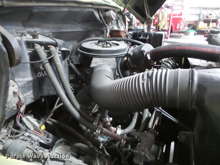 image for item DB2855 1981 Ford F700 fire truck