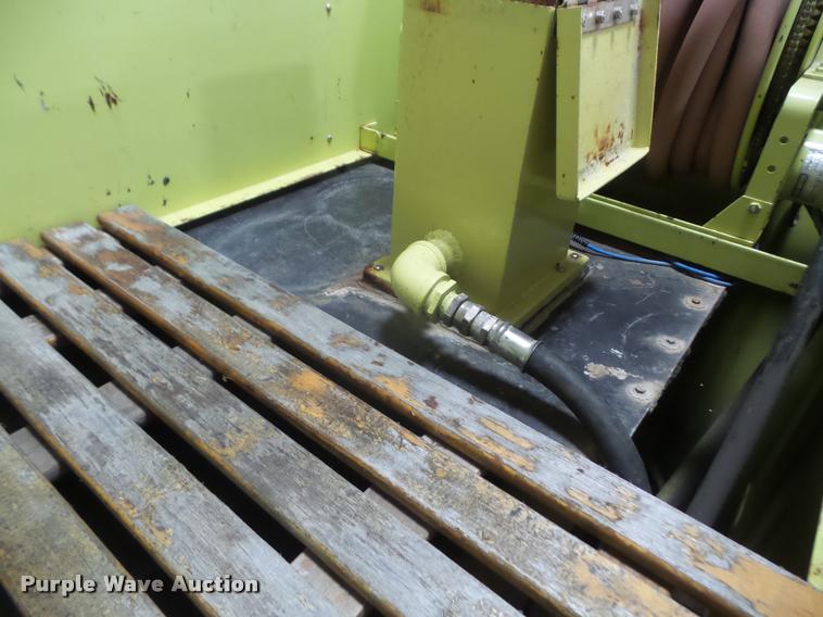 image for item DB2855 1981 Ford F700 fire truck