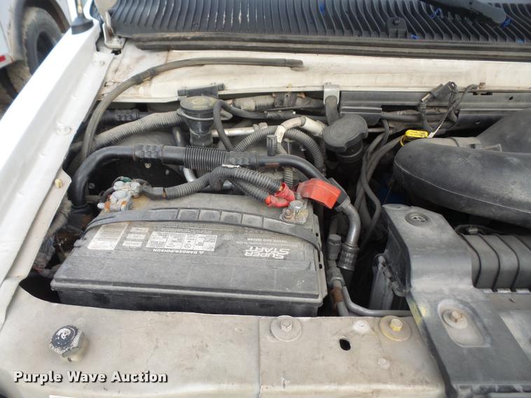 image for item DB2868 2006 Ford Econoline E450 shuttle bus