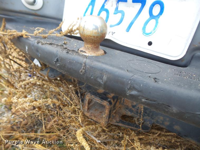 image for item DB2869 1999 Ford F250 Super Duty pickup truck